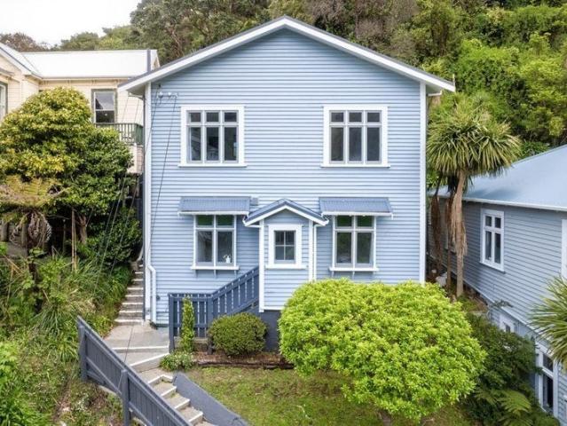 House for rent in Mitchelltown, Wellington