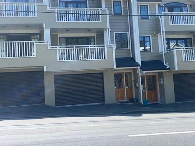 Apartment for rent in Mitchelltown, Wellington