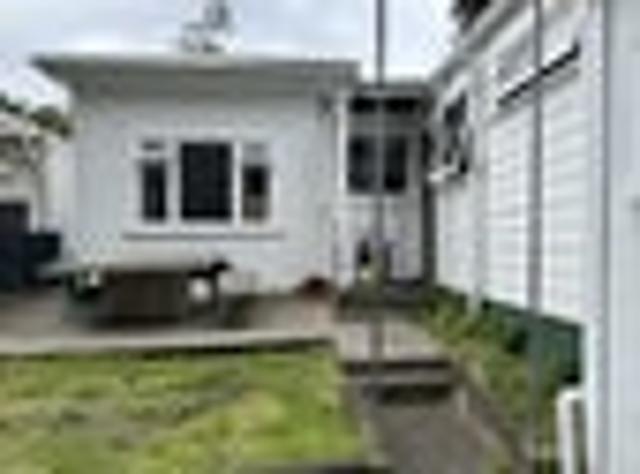 House for rent in Matata, Wellington