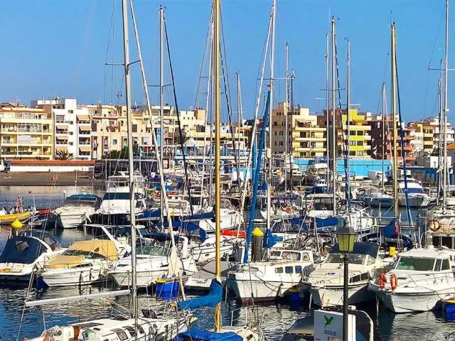 Apartamento en alquiler en Las Galletas, Arona