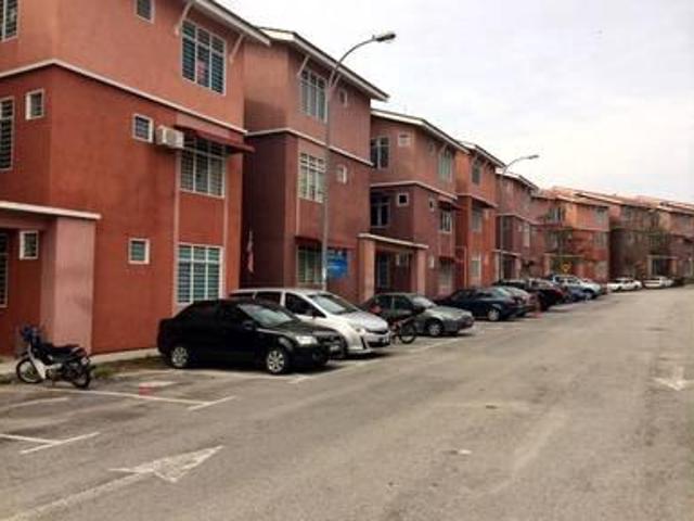 Apartment for sale in Sendayan Village, Negeri Sembilan