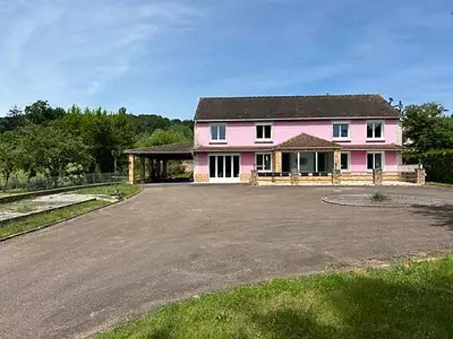 Maison vente à Cosne-Cours-sur-Loire, Arquian