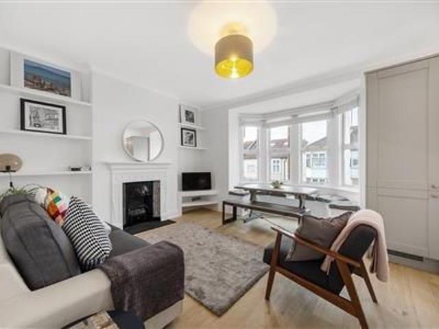 Apartment for rent in Streatham, Greater London