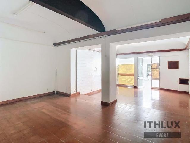 Loja venda em Arraiolos, Évora