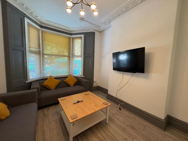 House for rent in Plasnewydd, Cardiff