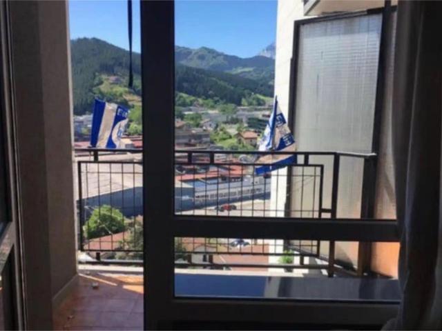 Apartamento en alquiler en Uribe, Mondragón