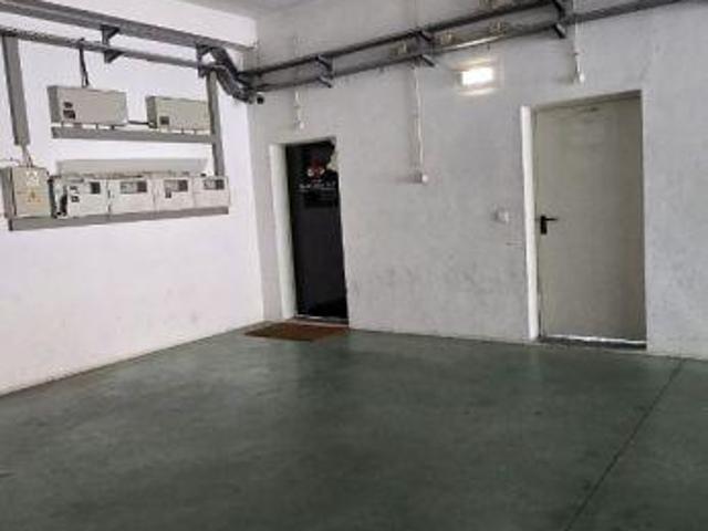 Armazém venda em Oeiras, Lisboa