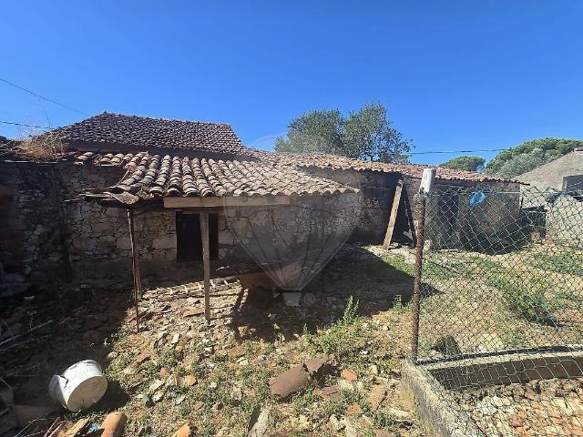 Armazém venda em Bugalhos, Alcanena