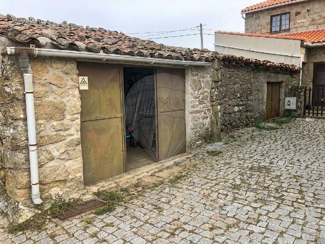 Armazém venda em Casteição, Prova e Casteição