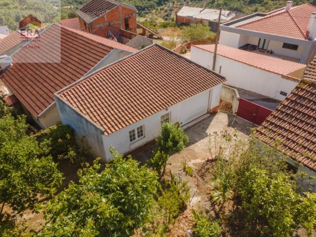 Armazém venda em Rio Maior, Santarém