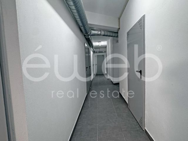 Armazém alugar em Vale de Cobro, Setúbal