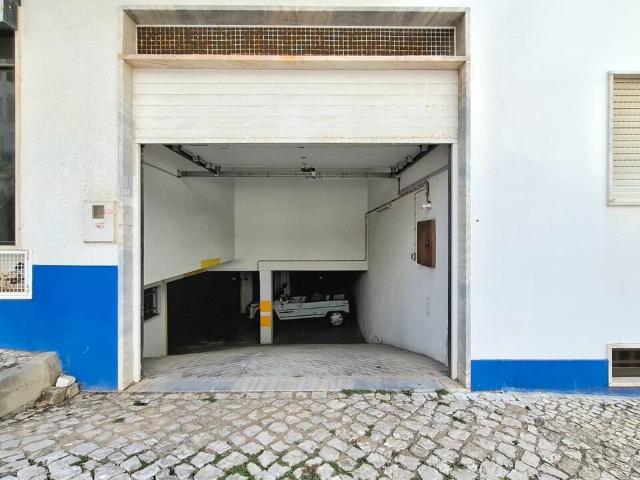 Garagem alugar em Mafra, Lisboa
