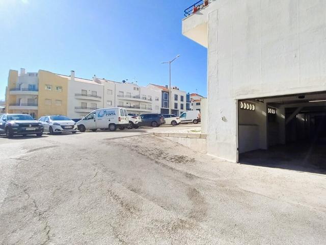 Garagem alugar em Mafra, Lisboa