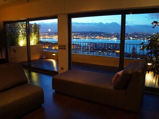 Apartamento alugar em Almada, Cacilhas
