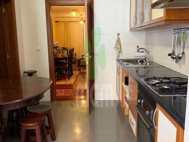 Apartamento alugar em Pico da Roda, Câmara de Lobos
