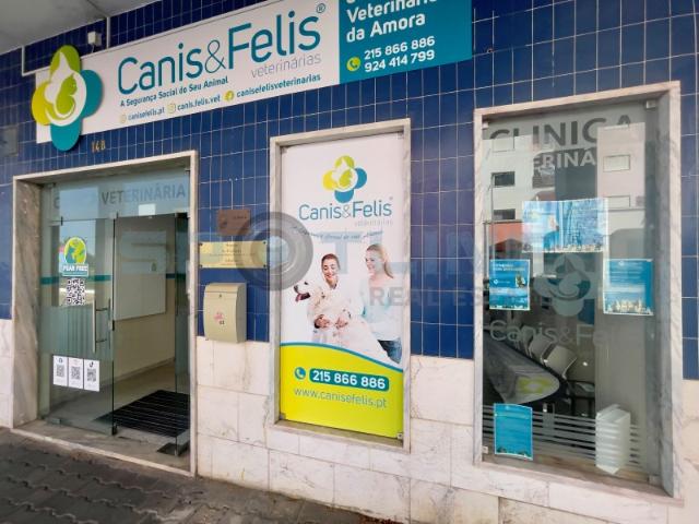 Loja alugar em Seixal, Amora