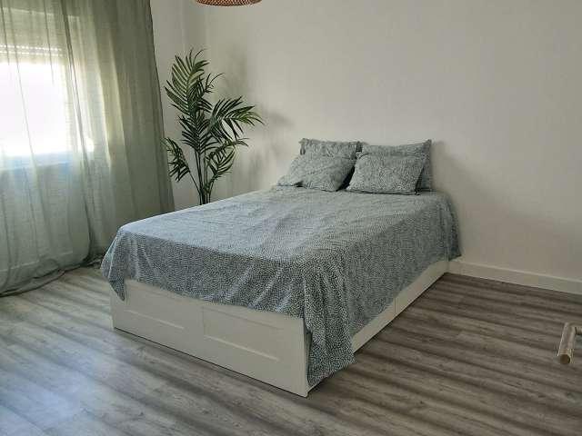 Quarto alugar em Santo António da Caparica, Almada