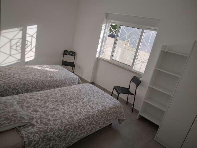Quarto alugar em Bairro do Campo da Bola, Almada