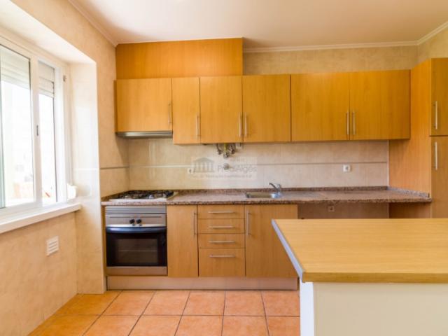Apartamento alugar em Ajuda, Lisboa