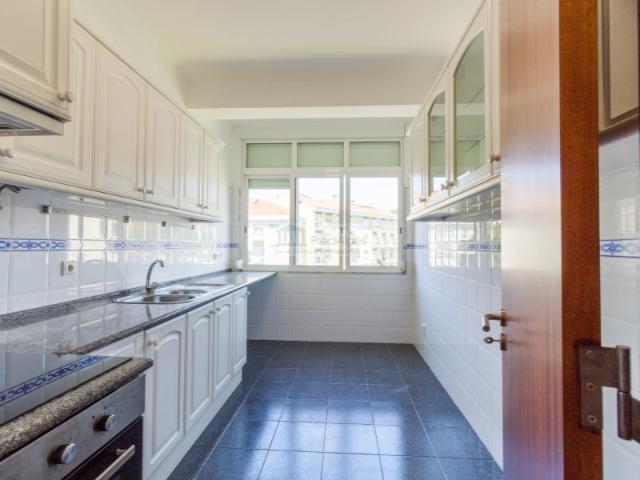 Apartamento alugar em Bairro do Aqueduto, Oeiras