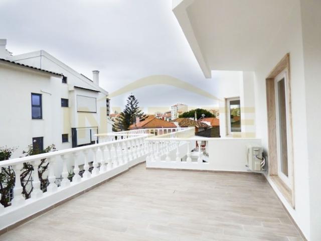 Apartamento alugar em Alto dos Lombos, Cascais