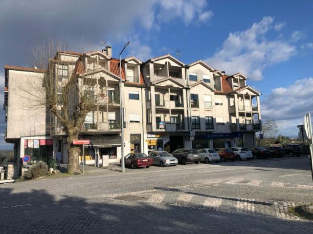 Apartamento alugar em Couto Do Mosteiro, Viseu