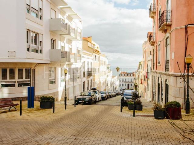 Apartamento alugar em Santos-o-Velho, Lisboa