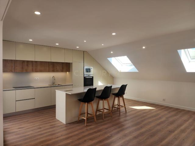 Apartamento alugar em Troino, Setúbal