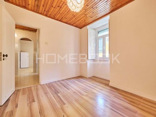 Apartamento alugar em São Vicente de Fora, Lisboa