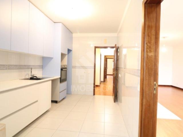 Apartamento alugar em Braga (São Vicente), Braga