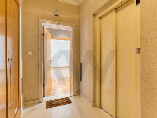 Apartamento alugar em Casal do Chapim, Odivelas