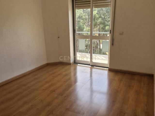 Apartamento alugar em Quintinhas, Almada