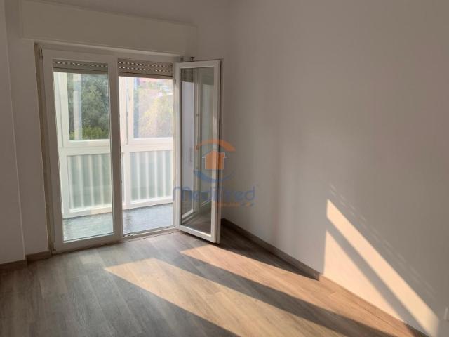 Apartamento alugar em Casal do Chapim, Odivelas