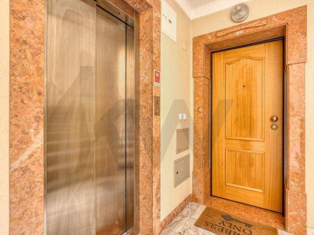 Apartamento alugar em Bairro Janeiro, Amadora
