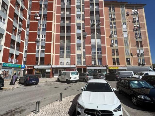 Apartamento alugar em Quinta do Conde, Seixal