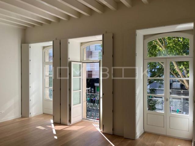 Apartamento alugar em Estrela, Lisboa