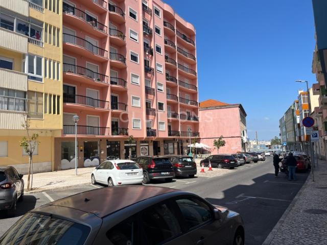 Apartamento alugar em Amadora, Lisboa