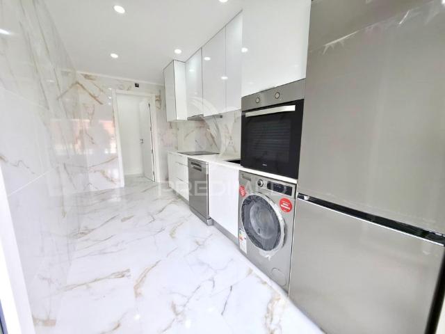 Apartamento alugar em Núcleo Urbano Histórico de Oeiras, Oeiras