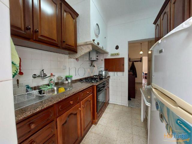 Apartamento alugar em Santiago Dos Velhos, Lisboa
