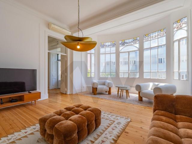 Apartamento alugar em Santo António, Lisboa