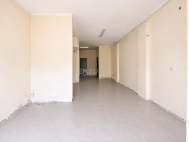 Loja alugar em Sesimbra, Setúbal