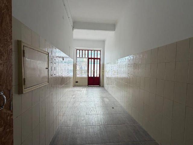 Loja alugar em Amadora, Lisboa