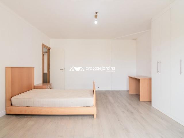 Apartamento alugar em Guimarota, Leiria