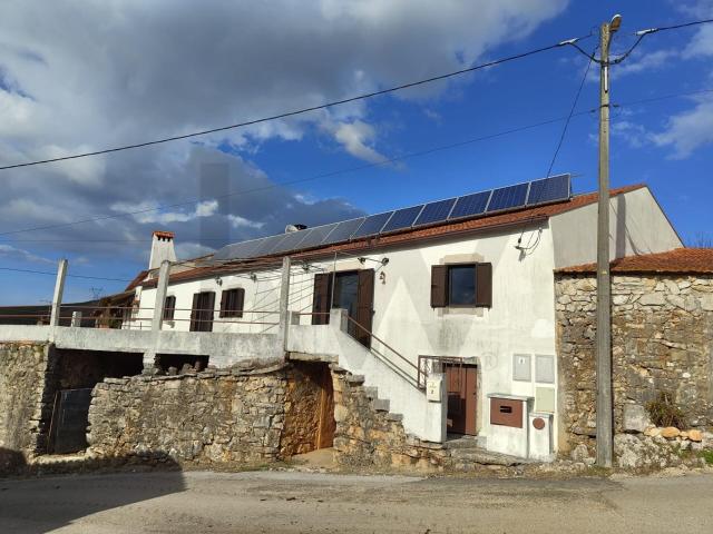 Casa alugar em Tapéus, Carpinteiros