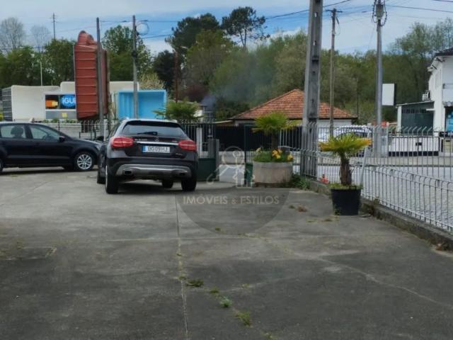 Garagem alugar em Gavião, Braga