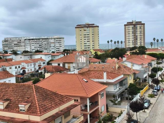 Apartamento alugar em Almada, Setúbal
