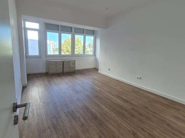Apartamento alugar em Cacilhas Centro, Almada