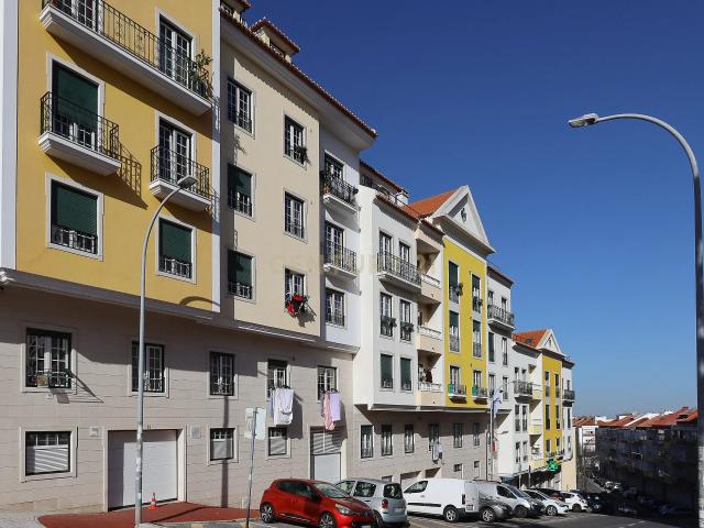 Apartamento alugar em Damaia, Amadora