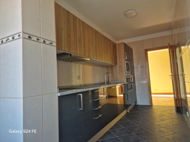 Apartamento alugar em Maia, Gueifães