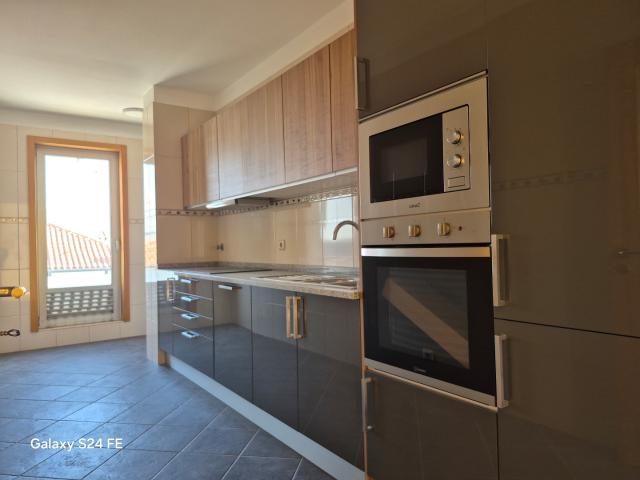 Apartamento alugar em Maia, Gueifães